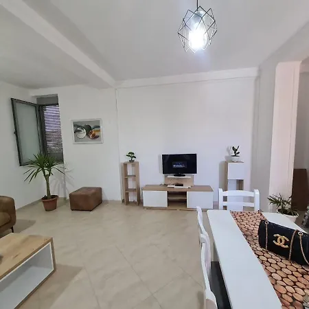 Vogli * Durrës